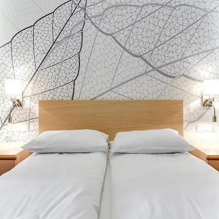 Goma Rent Chmielna 63 Waterlane Island Spa&wellness *