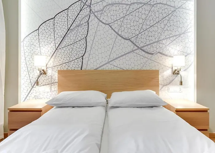 Goma Rent Chmielna 63 Waterlane Island Spa&wellness *