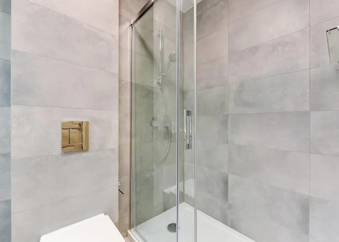 Goma Rent Chmielna 63 Waterlane Island Spa&wellness Lägenhet *