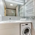 Apartment Goma Rent Chmielna 63 Waterlane Island Spa&wellness *